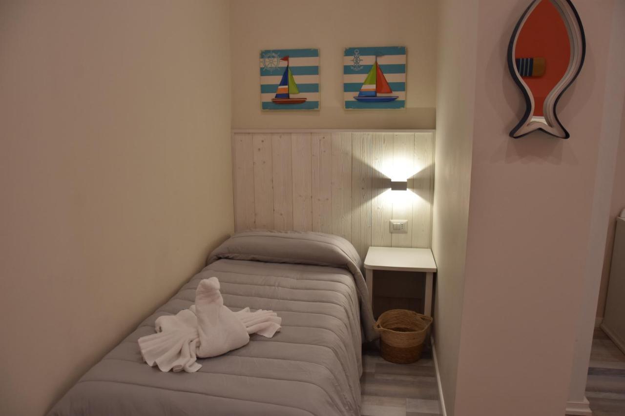 جيارديني ناكسوس B&B Marina Blu المظهر الخارجي الصورة