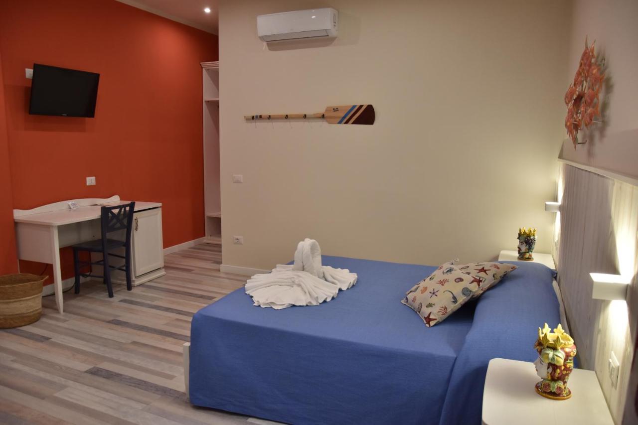 جيارديني ناكسوس B&B Marina Blu المظهر الخارجي الصورة